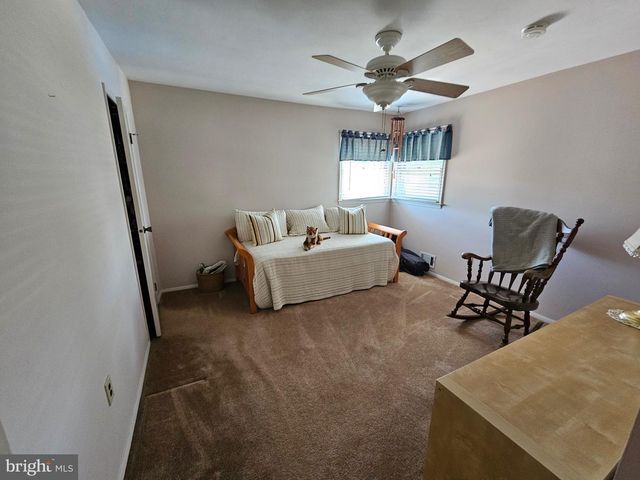 243 TRENTON AVE, Hamilton, NJ 08619