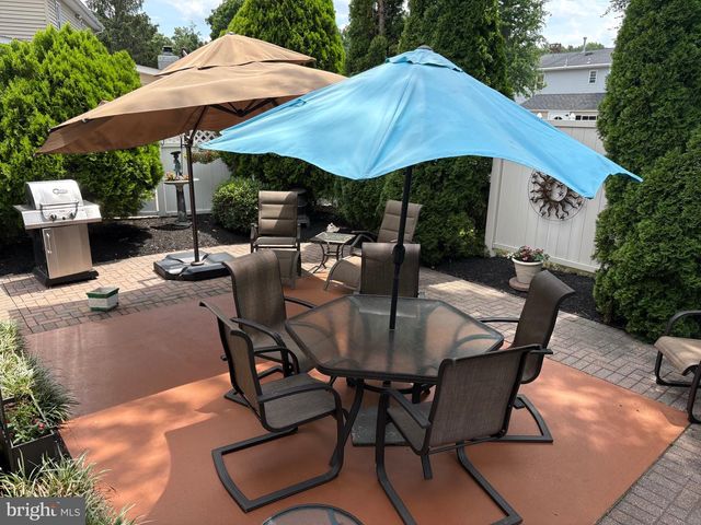 243 TRENTON AVE, Hamilton, NJ 08619