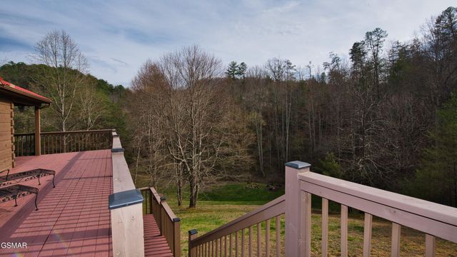 3209 Cristobal Way, Sevierville, TN 37862