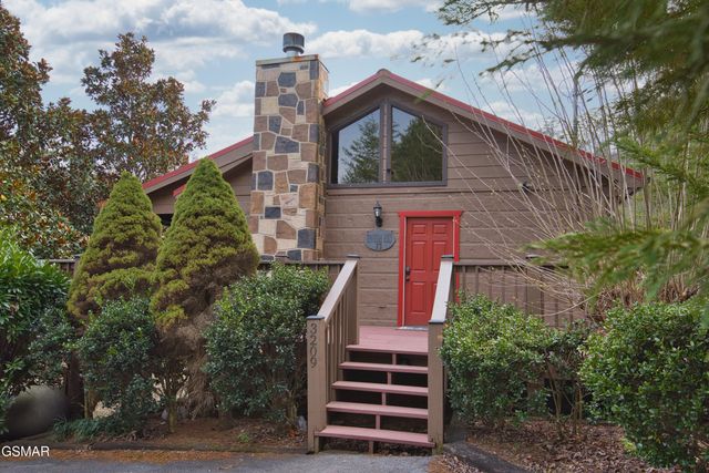 3209 Cristobal Way, Sevierville, TN 37862