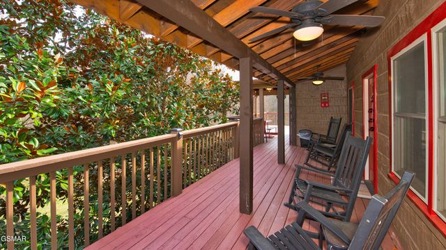 3209 Cristobal Way, Sevierville, TN 37862