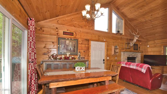 3209 Cristobal Way, Sevierville, TN 37862