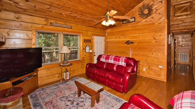 3209 Cristobal Way, Sevierville, TN 37862