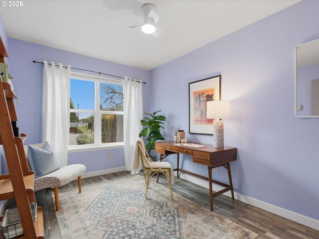 536 Ne GOING St, Portland, OR 97211