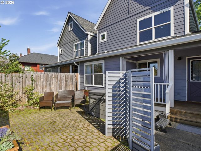 536 Ne GOING St, Portland, OR 97211