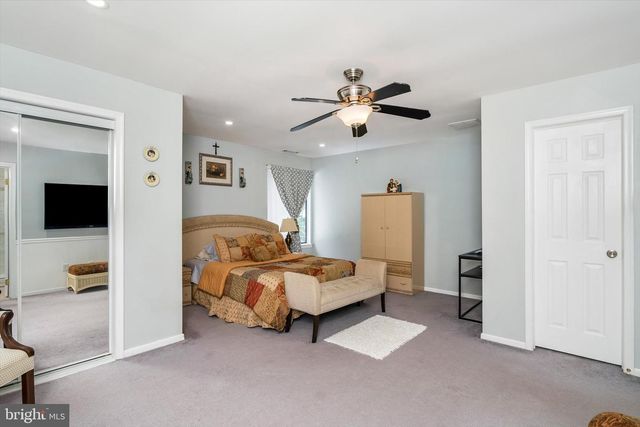 74 WINCHESTER DR, Hightstown, NJ 08520
