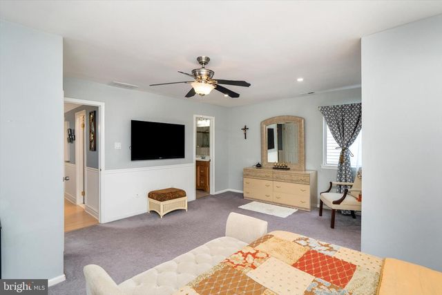 74 WINCHESTER DR, Hightstown, NJ 08520