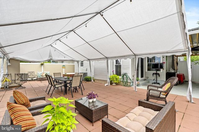 74 WINCHESTER DR, Hightstown, NJ 08520