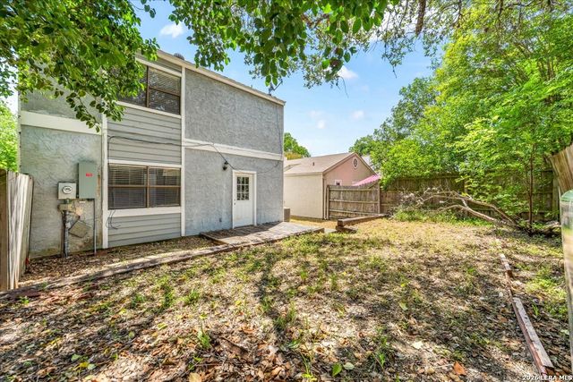 13026 BROOK GARDEN LN, San Antonio, TX 78232