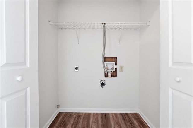 507 Garden Court, Atlanta, GA 30328