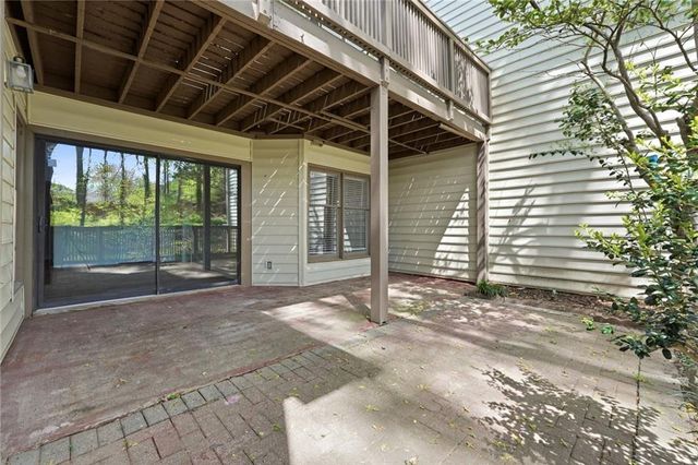 507 Garden Court, Atlanta, GA 30328