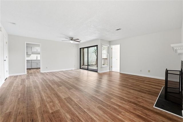 507 Garden Court, Atlanta, GA 30328