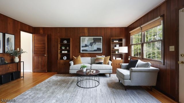 4 Cowperthwaite Sq, Westfield Town, NJ 07090