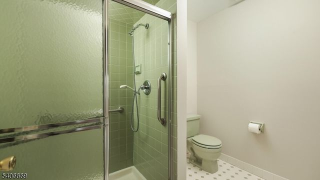 4 Cowperthwaite Sq, Westfield Town, NJ 07090