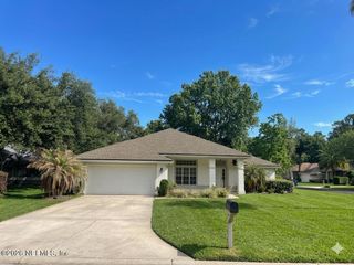 200 BOX HALL Court, St. Johns, FL 32259