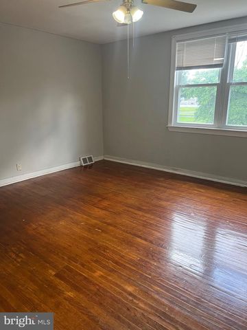 6743 E ROOSEVELT BLVD, Philadelphia, PA 19149