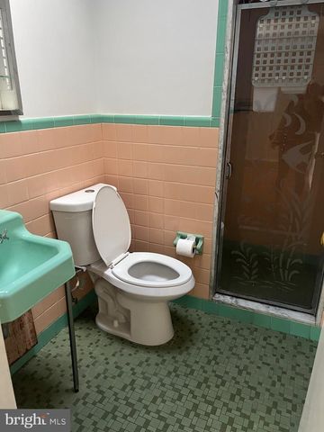 6743 E ROOSEVELT BLVD, Philadelphia, PA 19149