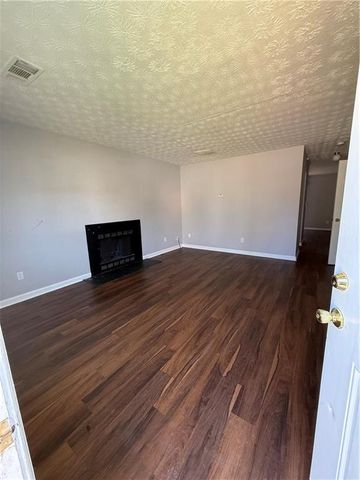 1750 Bob White Lane SE, Conyers, GA 30013