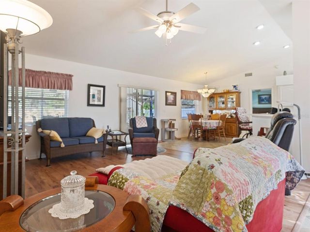 3189 WINCHESTER ESTATES LOOP, Lakeland, FL 33810