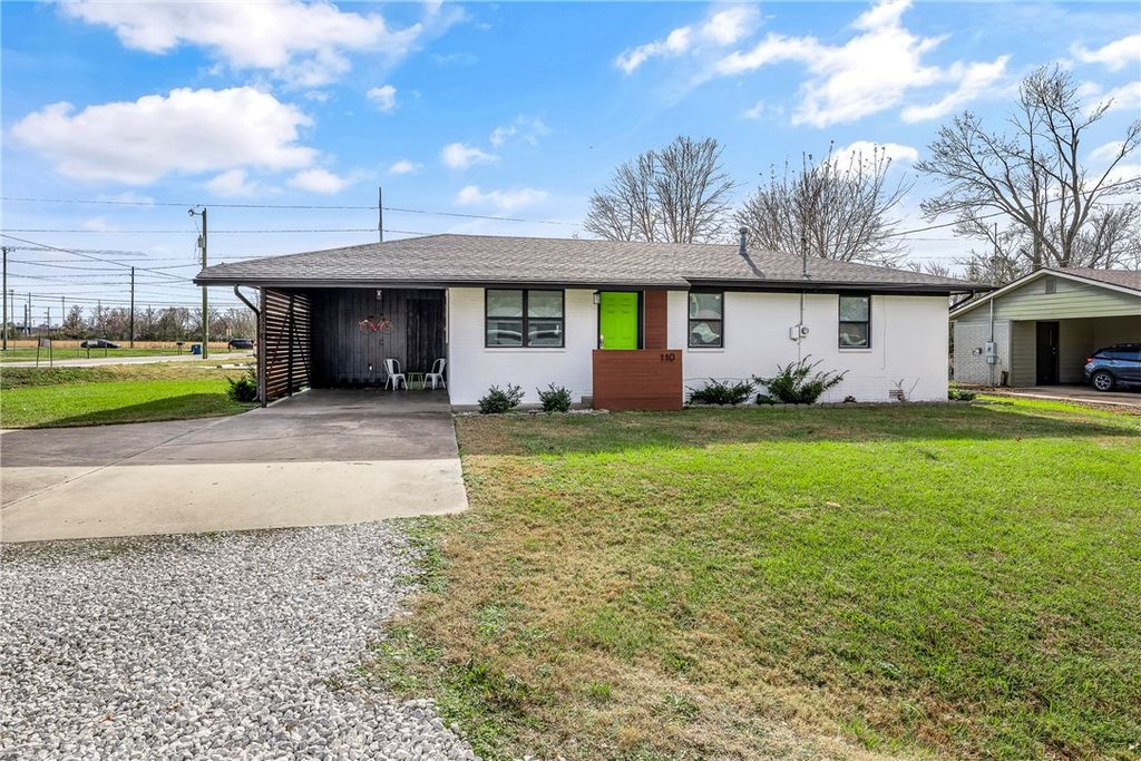 110 13th Street, Bentonville, AR 72712