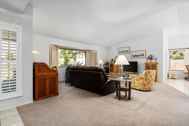 7311 W Rialto Avenue, Fresno, CA 93723