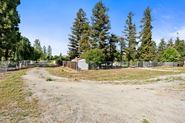 7311 W Rialto Avenue, Fresno, CA 93723