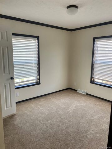 52543 Potomac Court, Chesterfield Township, MI 48051