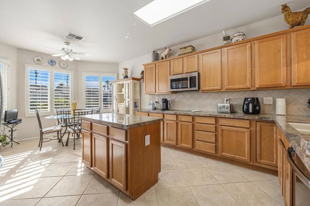 78458 Sunrise Canyon Avenue, Palm Desert, CA 92211