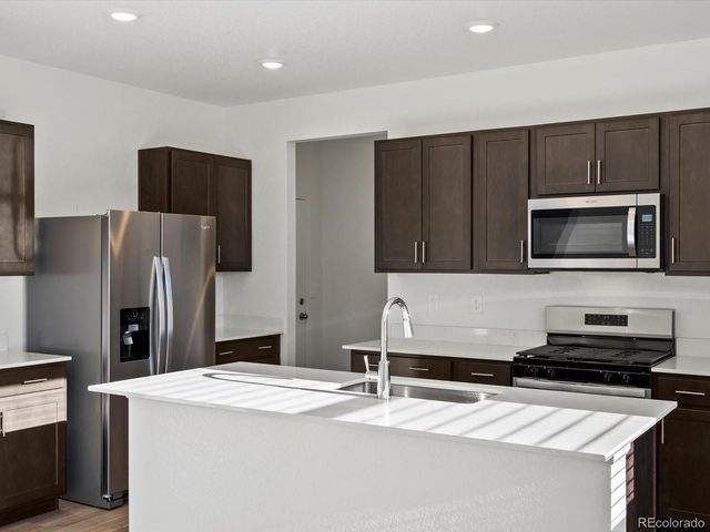 7340 27th Street Lane, Greeley, CO 80634