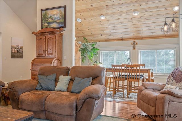 900 PONDEROSA RD, Cheyenne, WY 82009