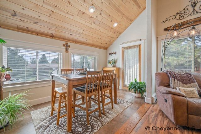 900 PONDEROSA RD, Cheyenne, WY 82009