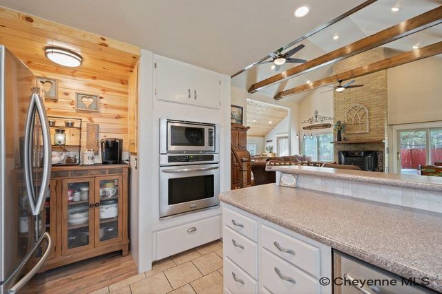 900 PONDEROSA RD, Cheyenne, WY 82009