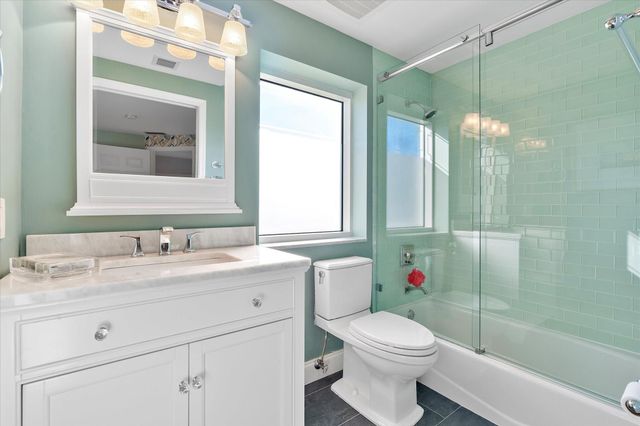 615 Bayshore Dr 106, Fort Lauderdale, FL 33304