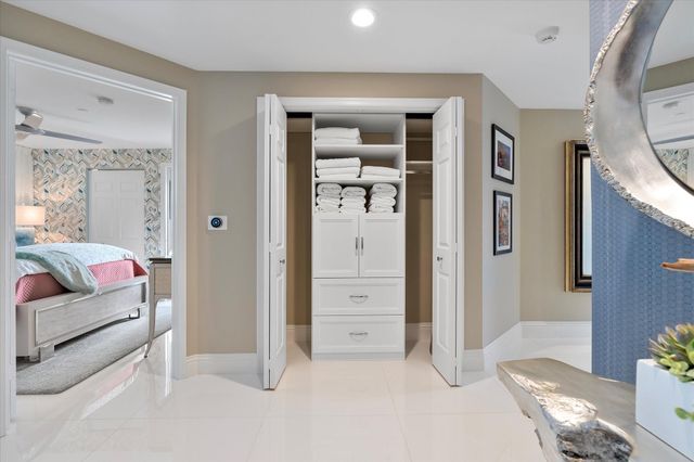 615 Bayshore Dr 106, Fort Lauderdale, FL 33304