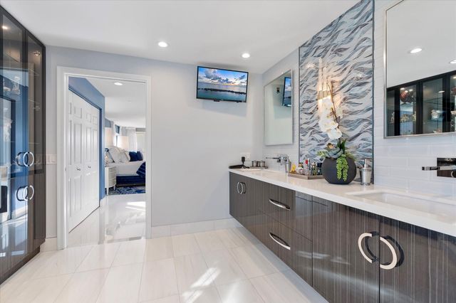 615 Bayshore Dr 106, Fort Lauderdale, FL 33304