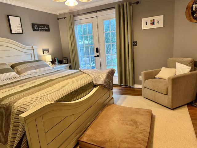 1203 Yupon Street, El Campo, TX 77437