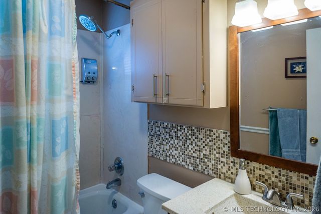 3347 S 120TH Place, Tulsa, OK 74146