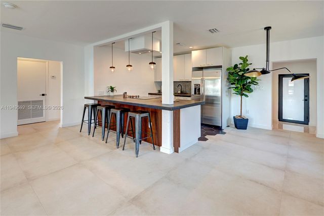 818 NW 47th St, Miami, FL 33127