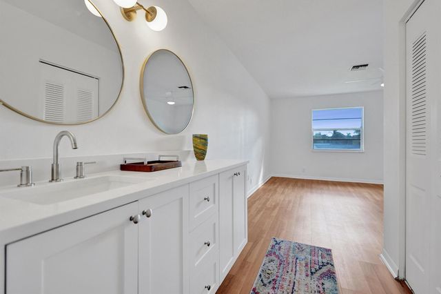 1130 Mahogany Way 203, Delray Beach, FL 33445