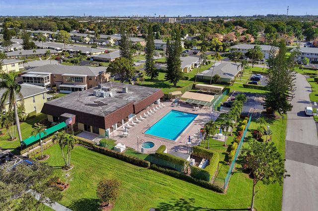 1130 Mahogany Way 203, Delray Beach, FL 33445