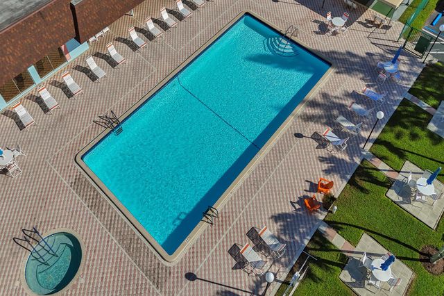 1130 Mahogany Way 203, Delray Beach, FL 33445