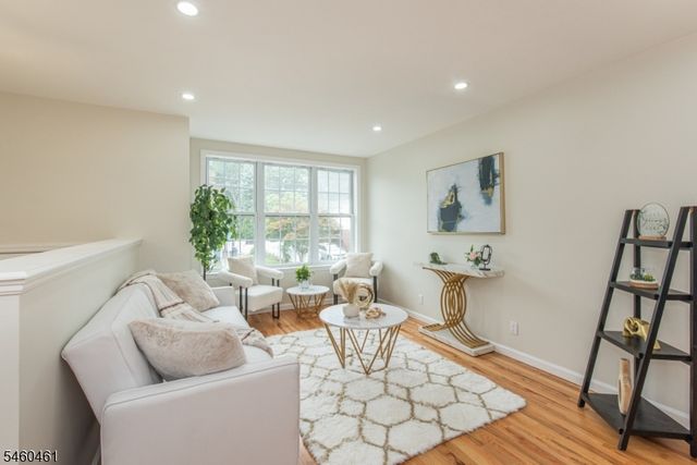 24 Van Pelt Pl B, Little Falls Twp., NJ 07424