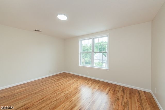 24 Van Pelt Pl B, Little Falls Twp., NJ 07424