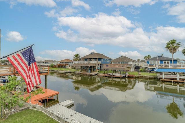 313 Ling, Bayou Vista, TX 77563