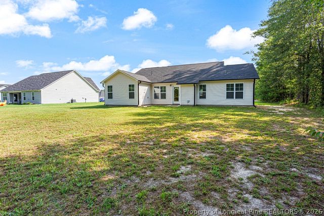 382 Emily Lane, Raeford, NC 28376