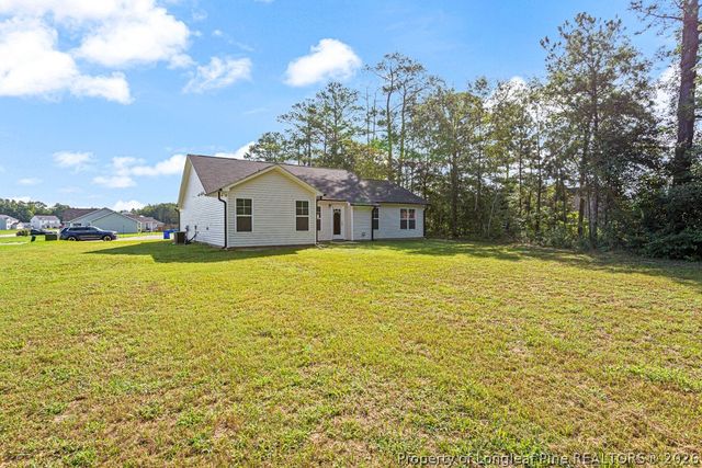 382 Emily Lane, Raeford, NC 28376