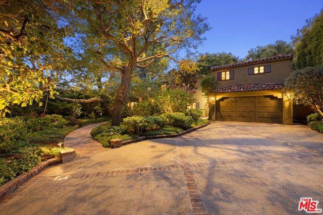 159 N Cliffwood Avenue, Los Angeles, CA 90049