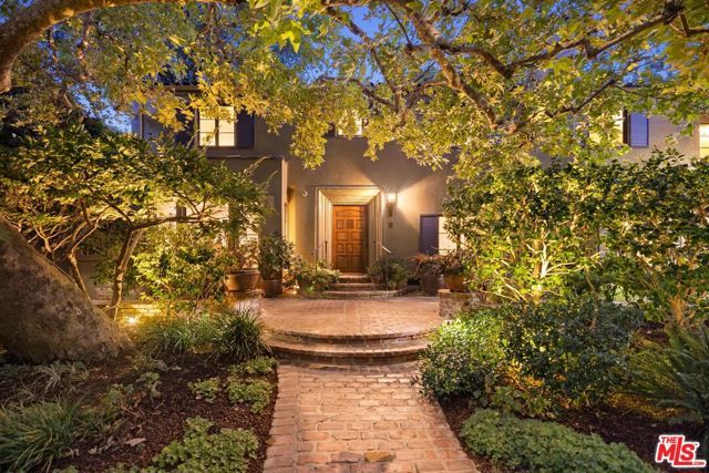 159 N Cliffwood Avenue, Los Angeles, CA 90049