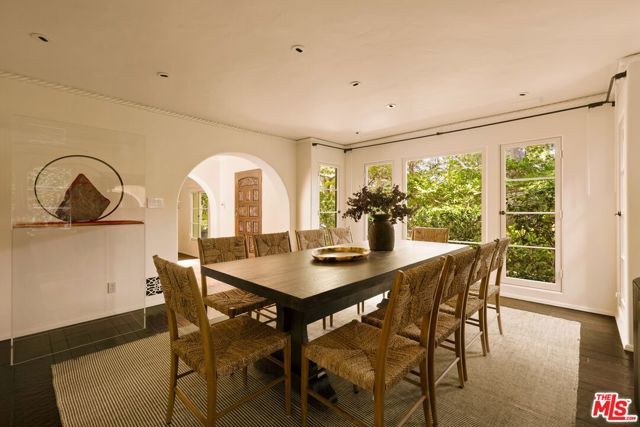 159 N Cliffwood Avenue, Los Angeles, CA 90049