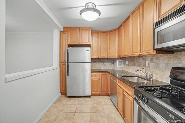 14 Westview Avenue 701, Tuckahoe, NY 10707